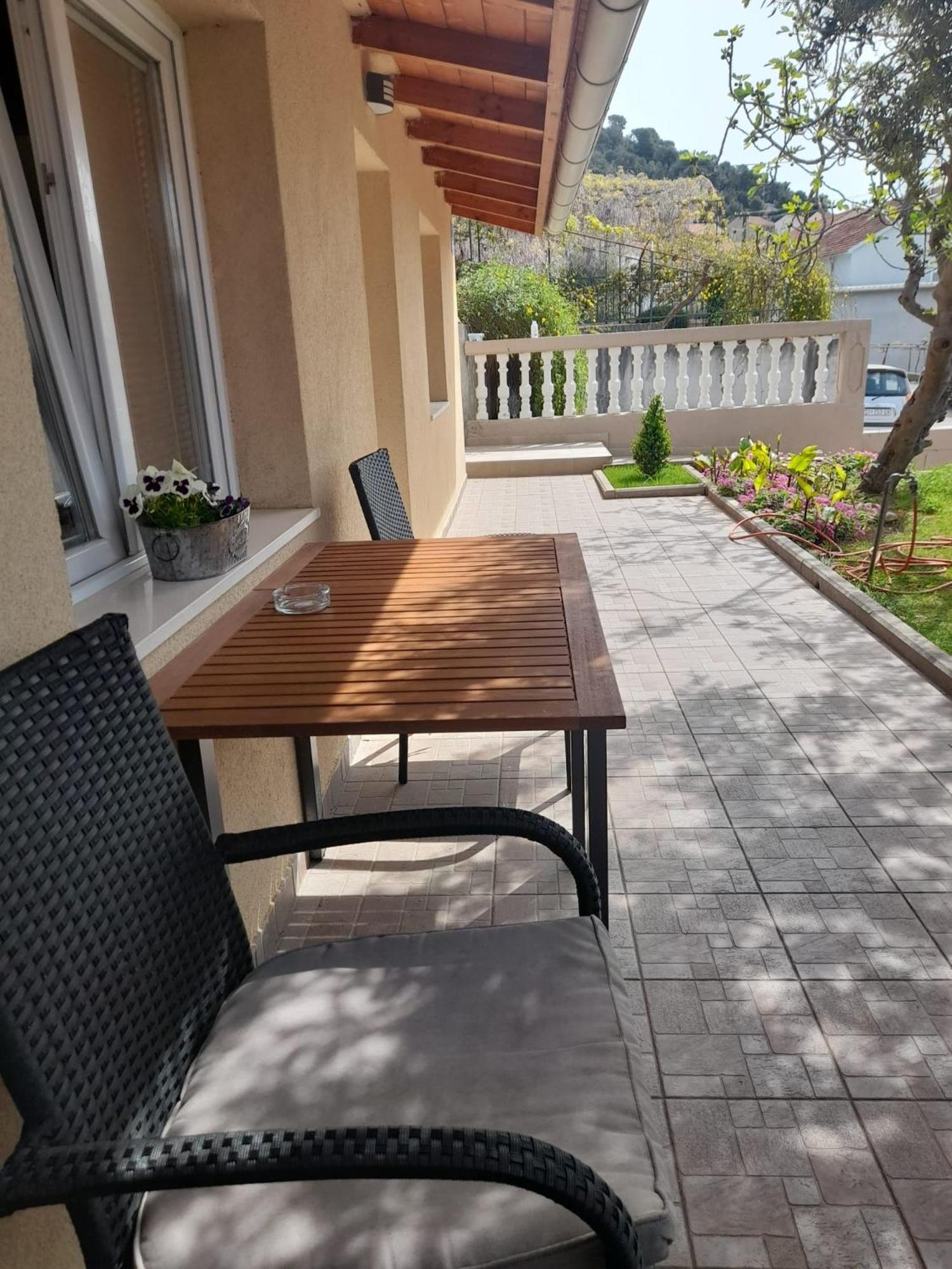 Apartment Maro Sibenik Bagian luar foto