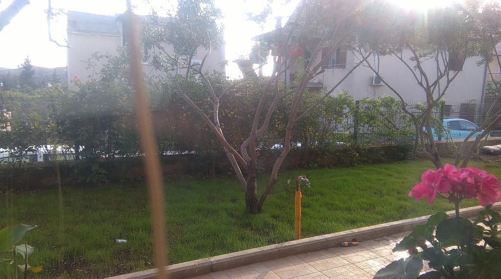 Apartment Maro Sibenik Bagian luar foto